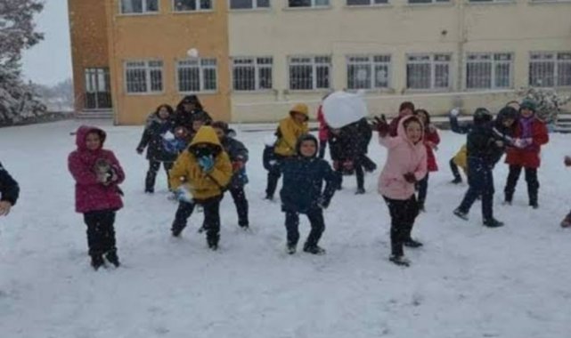 Günyüzü'nde okullar tatil edildi