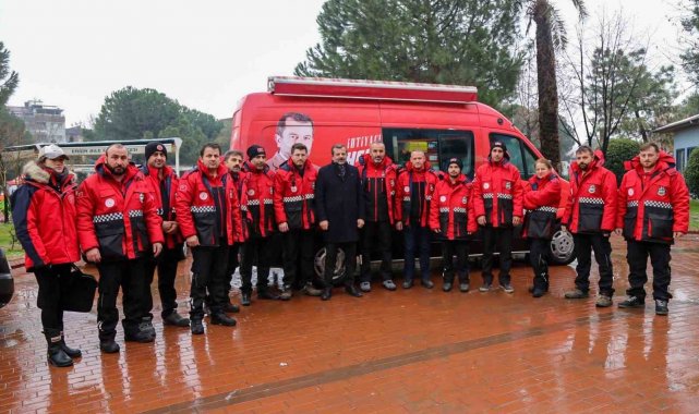 Gürsu Belediyesi 18 personeli ile yola çıktı