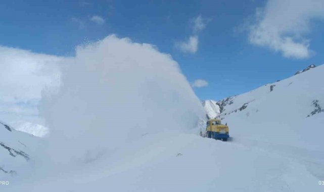 Hakkari-Şırnak karayolu ulaşıma açıldı