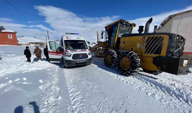 Hamile kadın hastaneye böyle ulaştırıldı