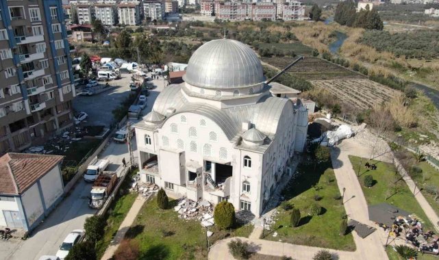 Hatay'da deprem sonrası camiler mahzun kaldı