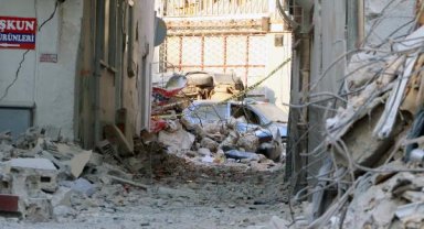 Hatay'da, depremde zarar gören araçların hasar tespit kayıtları başladı