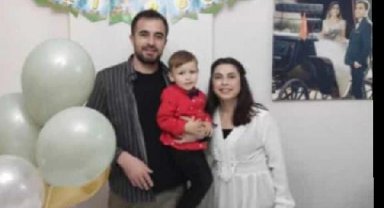 Hatay'da enkazda kalan polis, eşi ve 3 yaşındaki oğlu toprağa verildi