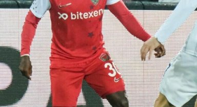 Hataysporlu Christian Atsu'nun menajeri: Canlı olarak çıkacağına inanıyoruz