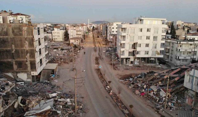 Havadan çekilen görüntüler Adıyaman'daki felaketin büyüklüğünü gözler önüne serdi