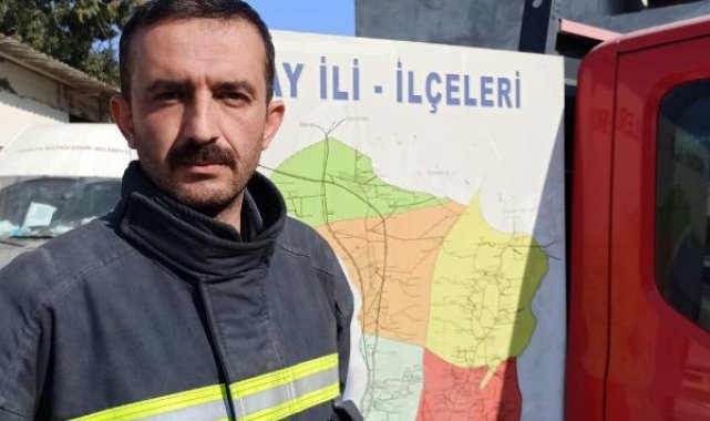 Hayat kurtaran itfaiyeciler: Enkaz altındakiler ilk su istiyor