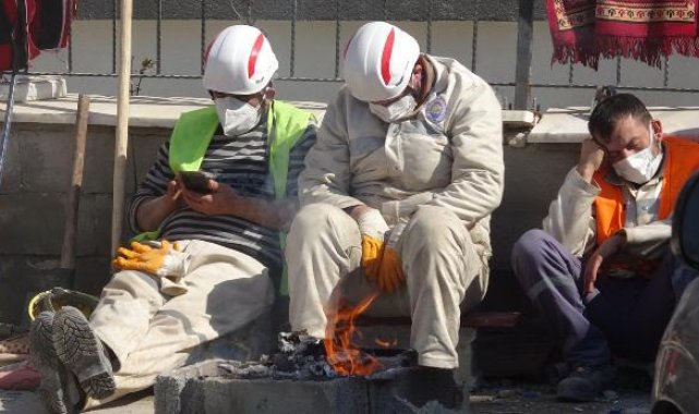 Hayat kurtaran madenciler: Yorulduk ama bizim için hayat kurtarmak daha önemli