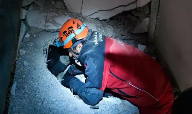 İHH, deprem bölgesinde çalışmalarını sürdürüyor