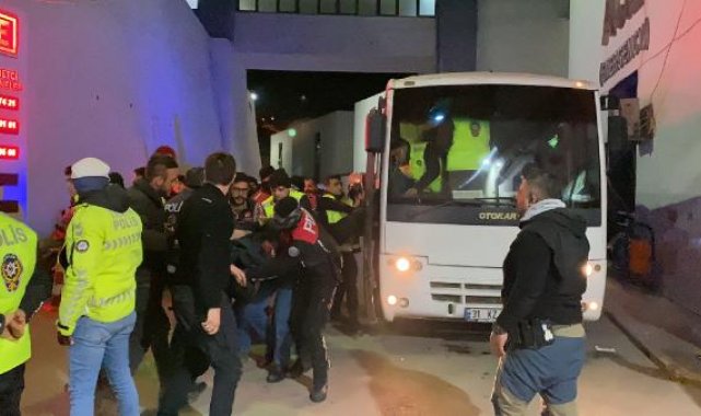 İskenderun'da yağmacılara linç girişimi