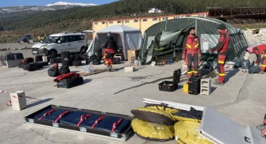 İspanya'dan gelen kurtarma ekibi, ülkesine dönüyor