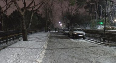 İstanbul'da kar yağışı devam ediyor -2