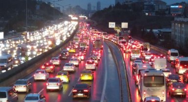 İstanbul'da okul trafiği