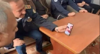 İtfaiyeciler kurtardıkları 10 yaşındaki Erdem'i görüntülü aradı