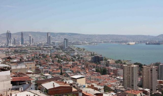 İzmir'de konut seçiminde 'sıkı zemin' uyarısı