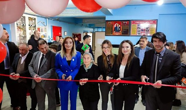 İzmir'den Mardin'e kitaplarla kurulan dostluk