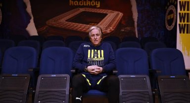 Jorge Jesus: Lig yarışı adil ilerlerse, biz zaten yeniden ilk sırayı alırız