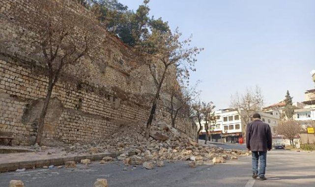 Kahramanmaraş Kalesi, depremde hasar gördü