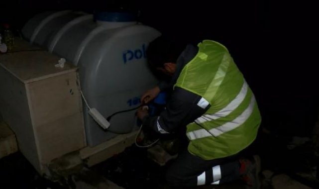 Kahramanmaraş'a giden gönüllüler susuz kalan köyde kuyu buldu