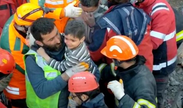 Kahramanmaraş'ta 2 kardeş 84 saat sonra kurtarıldı