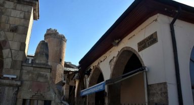 Kahramanmaraş'taki 39 tarihi cami, depremde hasar gördü