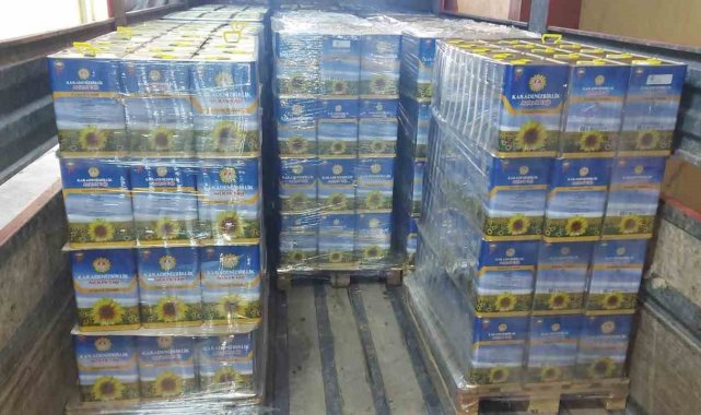 KARADENİZBİRLİK'ten deprem bölgesine 10 ton ayçiçeği yağı