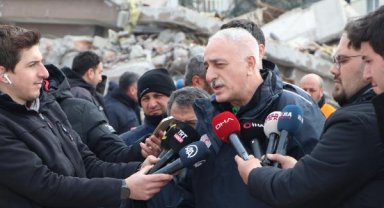 Karahan: Enkazın çevreye zarar vermeden kaldırılmasına çalışılıyor
