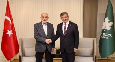 Karamollaoğlu, 13'üncü toplantı öncesi Davutoğlu'nu ziyaret etti