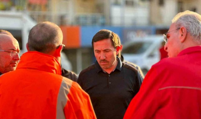 Karatay Belediyesi yaraları sarmak için Hatay'da