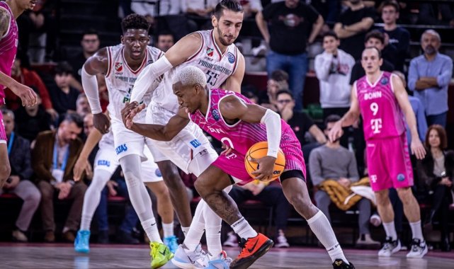Karşıyakalı ve Aliağalı basketçilere milli davet