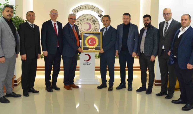 Karslıoğlu: "Kızılay'a hep destek tam destek olacağız"
