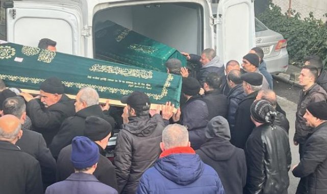 Kartal'da evlerinde ölü bulunan anne ve kızları son yolculuğuna uğurlandı