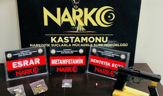 Kastamonu'da uyuşturucu operasyonu:2 gözaltı