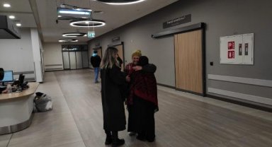 Kayseri'den getirilen iki kardeş Başakşehir Çam ve Sakura Hastanesinde tedavi altına alındı