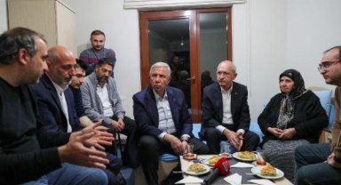 Kılıçdaroğlu, Ankara'ya gelen depremzede aileleri ziyaret etti