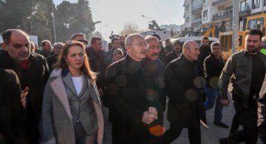 Kılıçdaroğlu, Osmaniyeli depremzedeleri ziyaret etti
