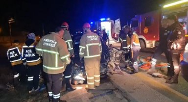 Kırıkkale'de kamyonet ile otomobil çarpıştı: 1 ölü 3 yaralı