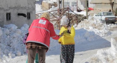 Kızılay bin 648 köye yardım götürdü