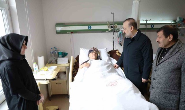 Kocaeli'den deprem bölgesine 420 tır ve 116 iş makinesi gönderildi