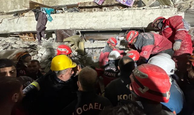 Kocaeli'nin kahraman ekibi 82 kişiyi enkazdan kurtardı