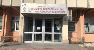 Kültür merkezi, depreme dayanıksız olduğu gerekçesiyle kapatıldı