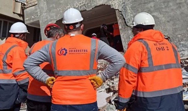 Kütahya 30 Ağustos OSB ekibi deprem bölgesinde