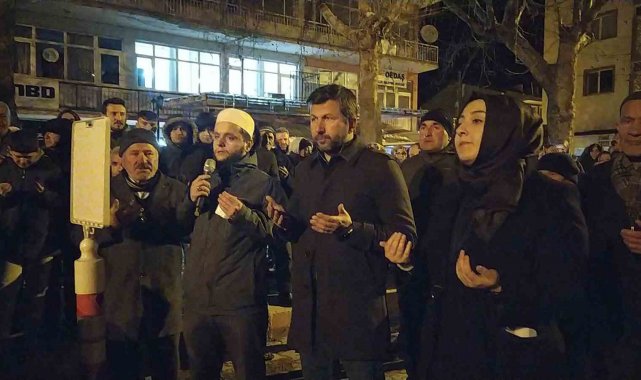 Kütahya'nın Pazarlar ilçesinden deprem bölgesine 2 tır yardım malzemesi
