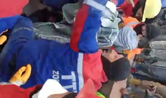 Madenciler, anne ile oğlunu 101'inci saatte enkazdan kurtardı