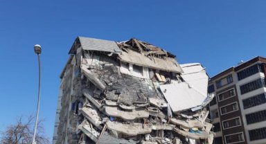 Malatya'da ağır hasarlı binalardan eşya çıkarmak yasaklandı