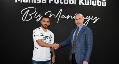 Manisa FK'da 3 imza birden