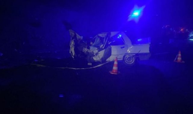 Manisa'da düğün yolunda kaza:1 ölü, 2 yaralı