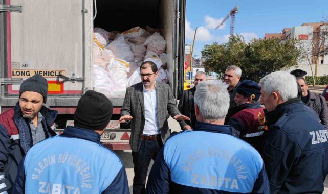 Mardin'den afet bölgesine 530'u tır 673 araç yardım malzemeleri ulaştırıldı