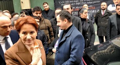 Meral Akşener'den Sinan Ateş'in ailesine taziye ziyareti
