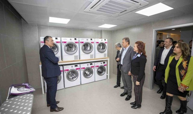 Mersin Büyükşehir Belediyesi her alanda öğrencilerin yanında