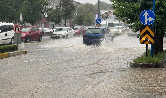 Meteoroloji'den Aydın'a kuvvetli rüzgar ve fırtına uyarısı
